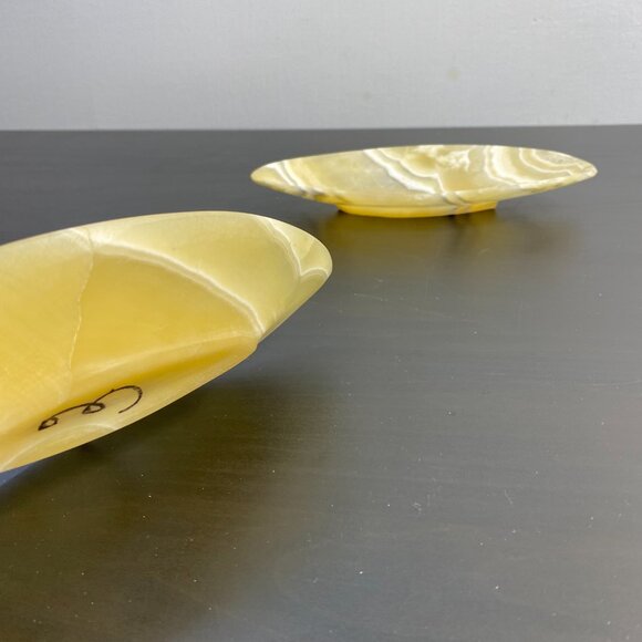 Set of 2 Hand Carved Onyx Tray, Table Center Decor Fruit Trays, Yellow White - Picture 3 of 10